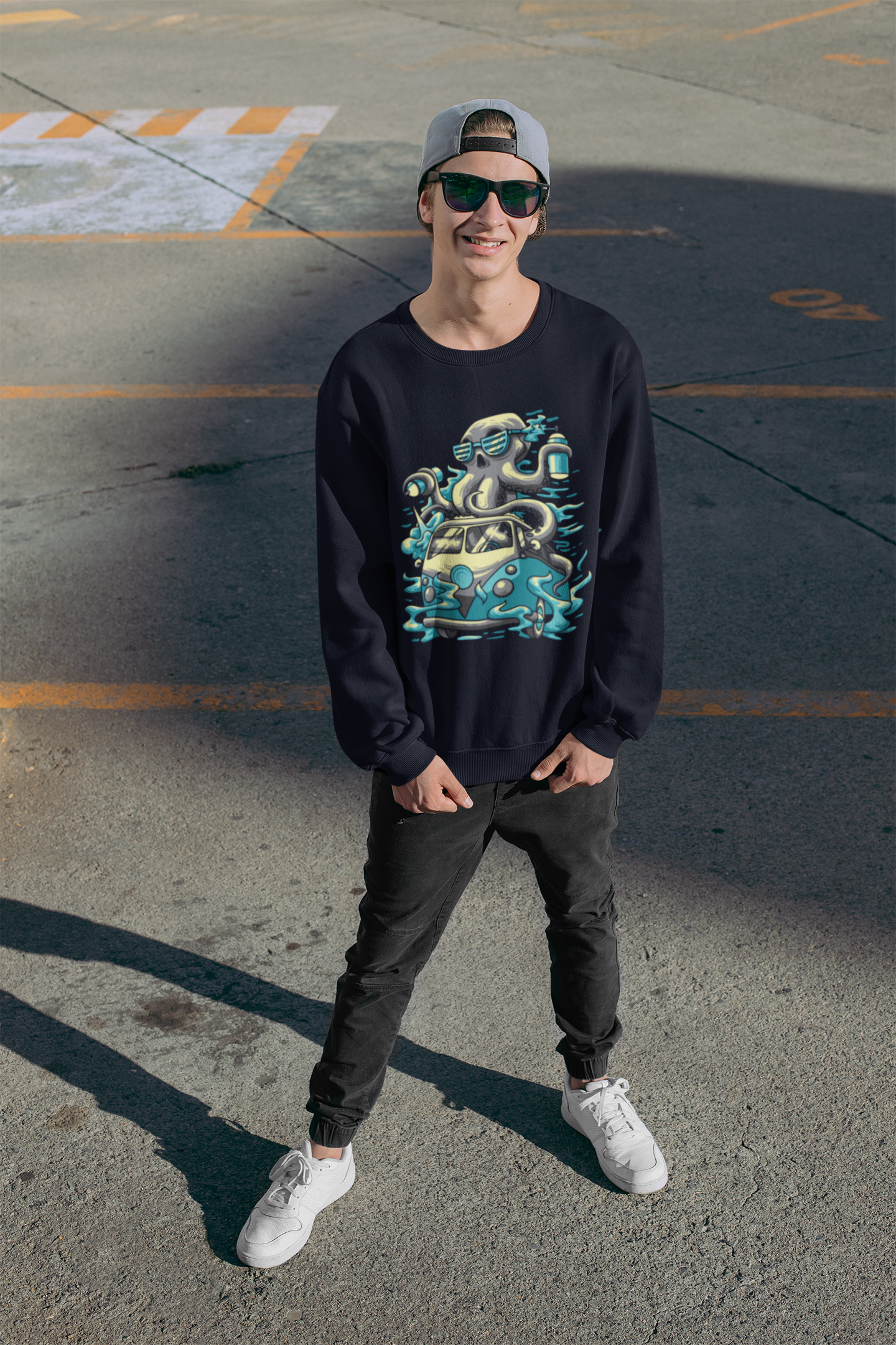 Octo Cruise - ROAR Sweatshirt